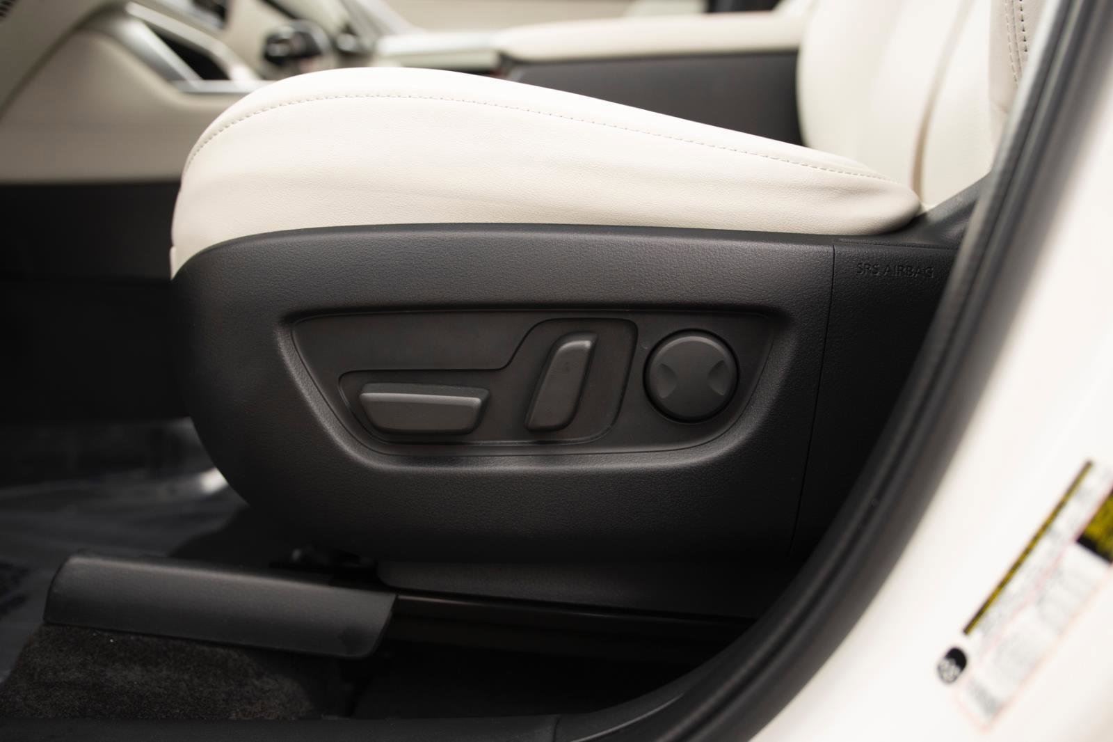 Used 2024 MAZDA CX-90 Plug-In Hybrid w/ Premium Plus image 13