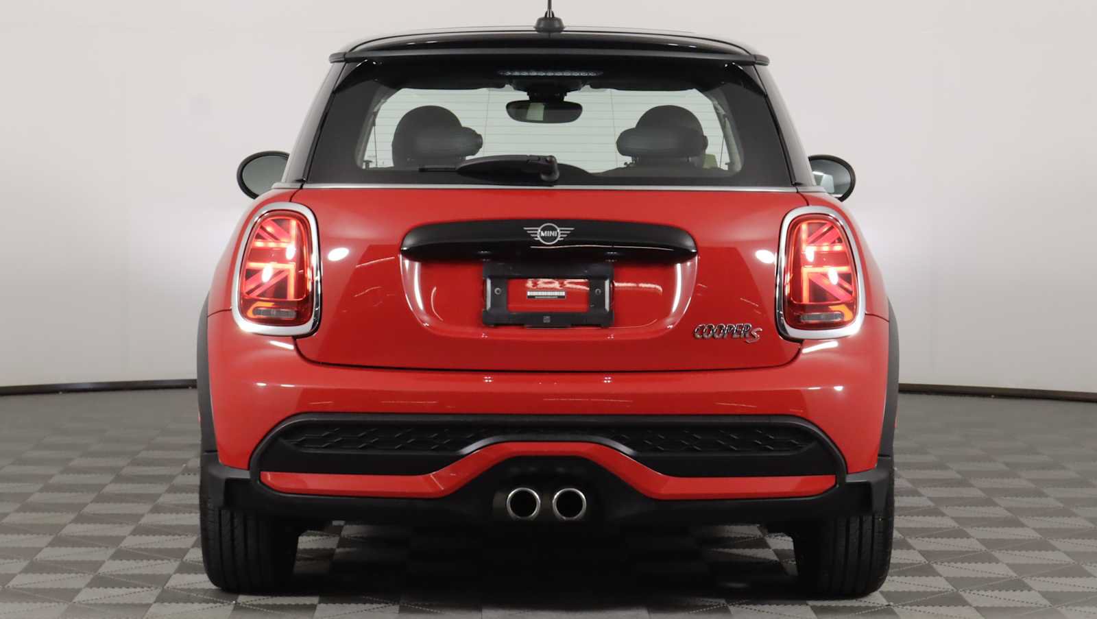 Used 2024 MINI Cooper S FWD image 6