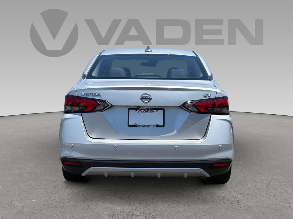 Used 2023 Nissan Versa SV FWD image 20