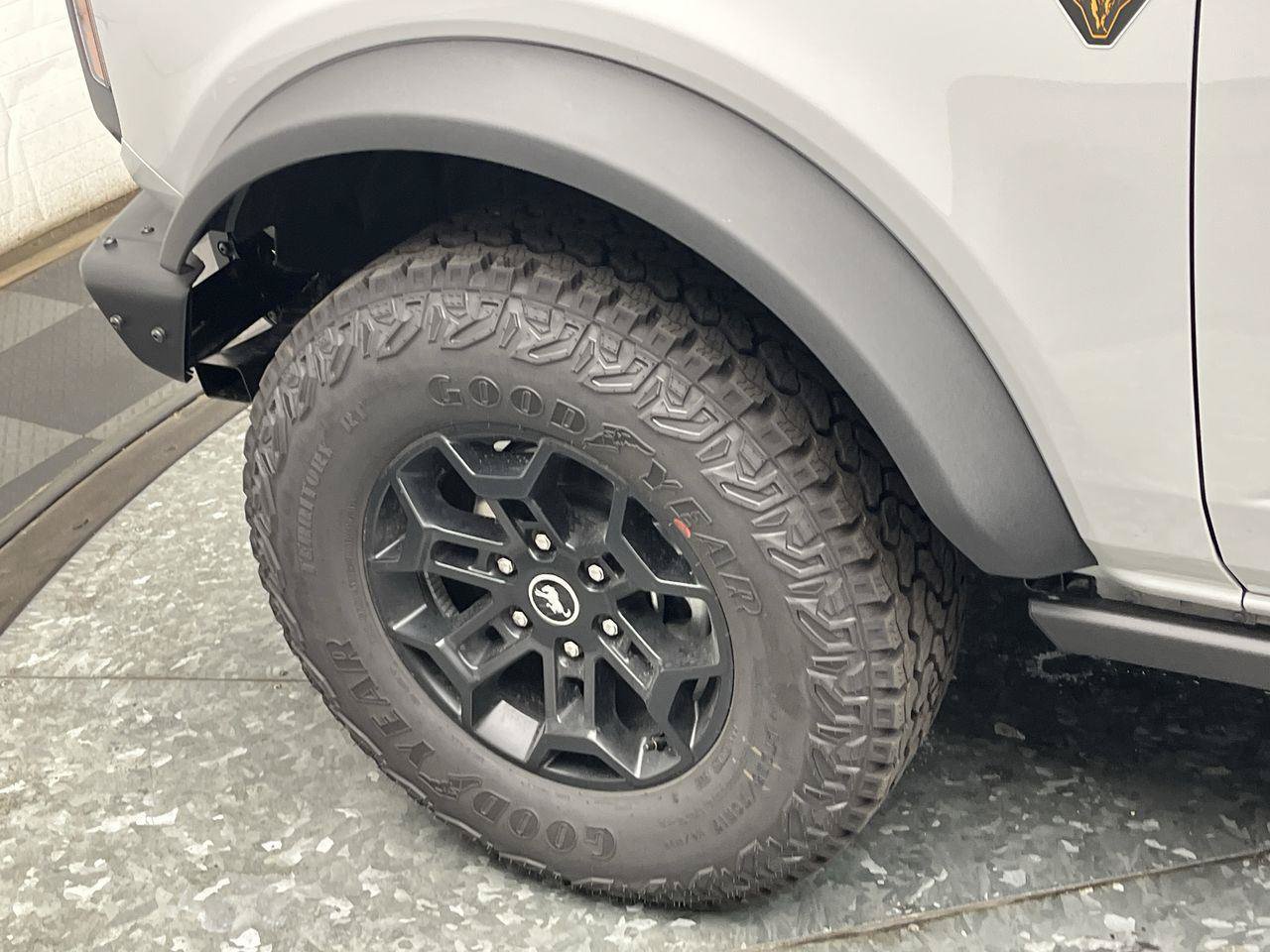Used 2026 Ford Bronco Badlands AWD/4WD image 28