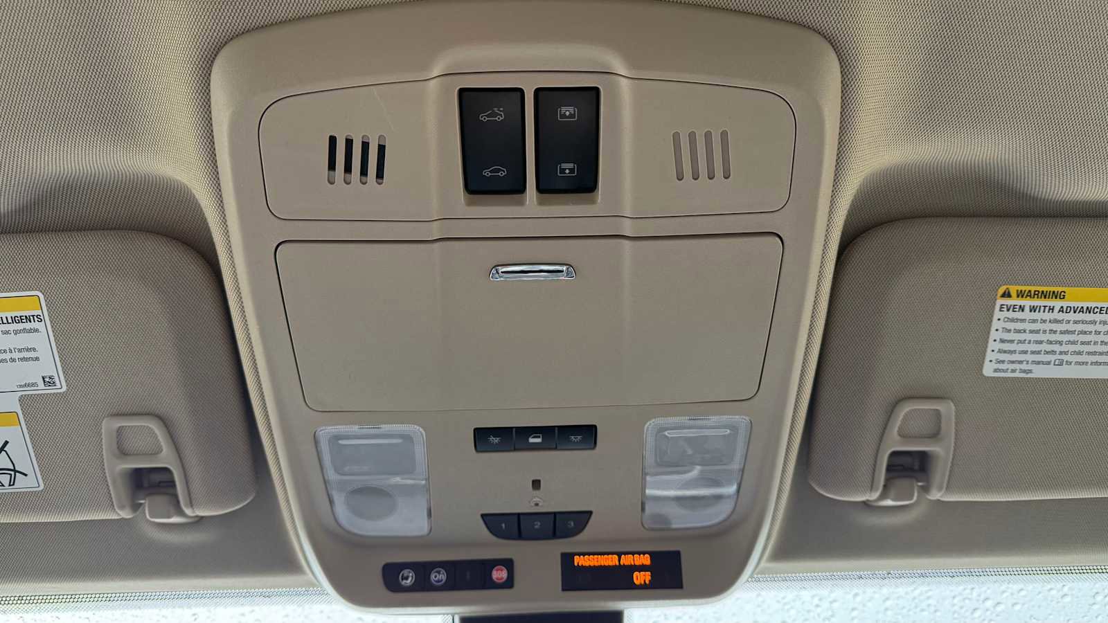 Used 2018 Buick Envision Premium image 25