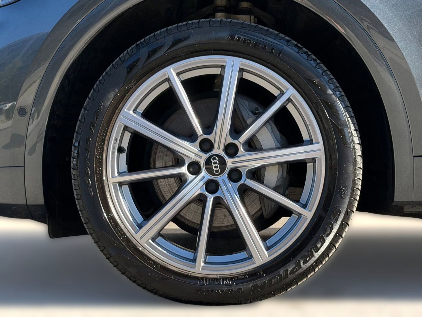 Certified 2023 Audi Q5 e Prestige w/ Prestige Package image 12