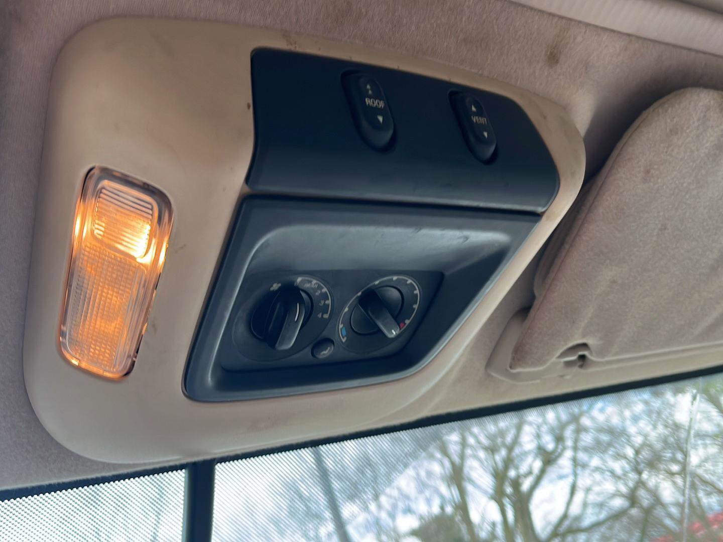 Used 2003 Ford Expedition Eddie Bauer image 14