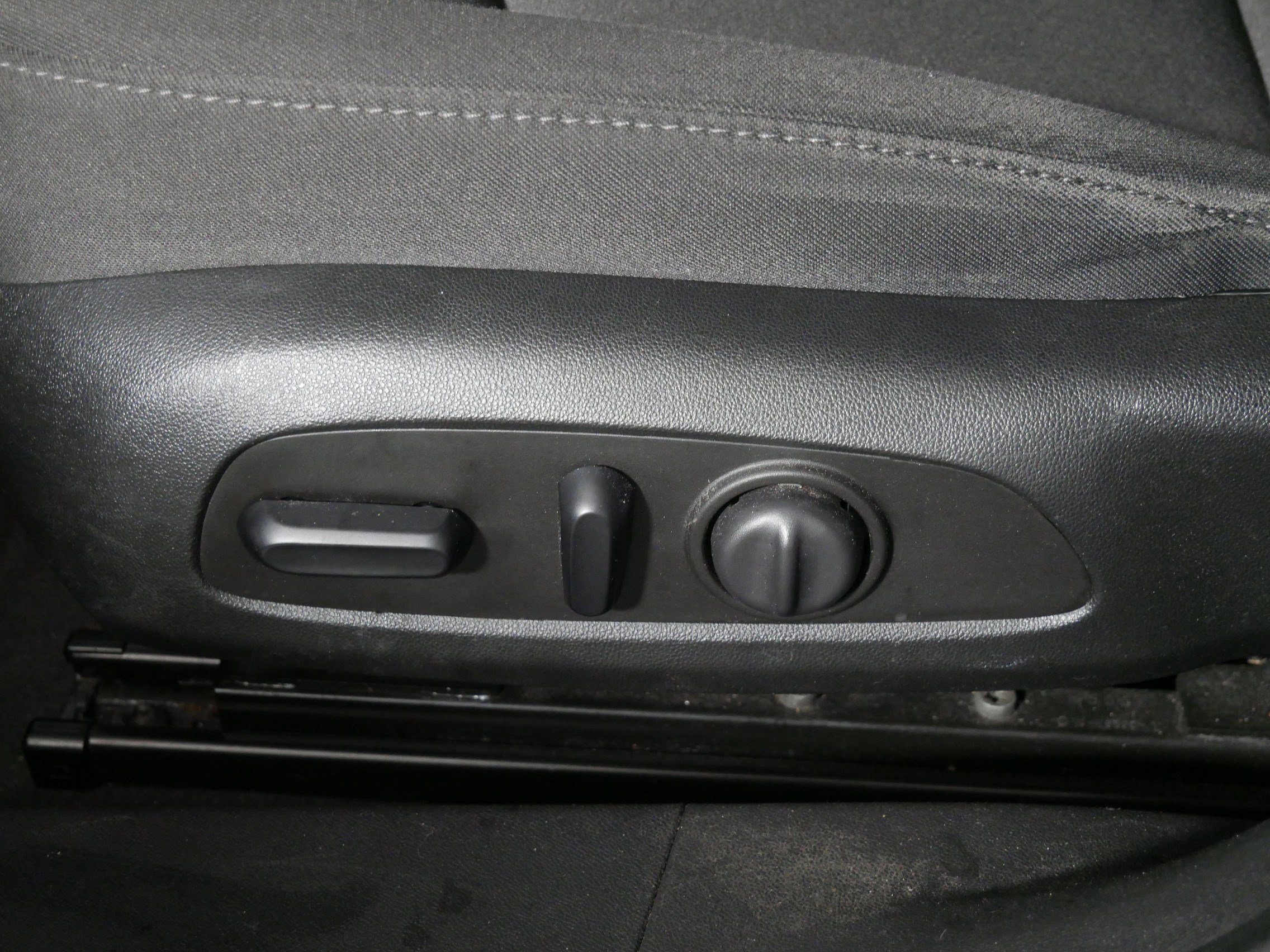 Used 2020 Chevrolet Malibu LS w/ Driver Confidence Package II image 20