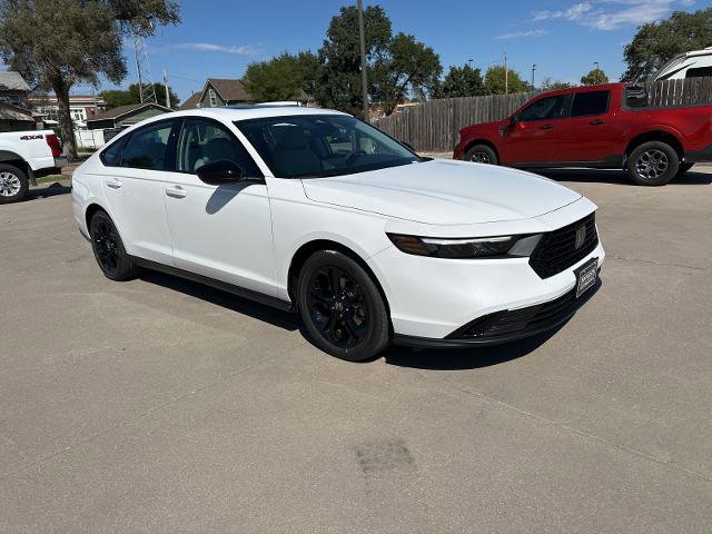 New 2025 Honda Accord SE