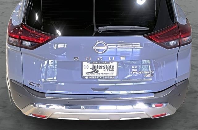Used 2023 Nissan Rogue Platinum w/ Platinum Premium Package AWD/4WD image 12