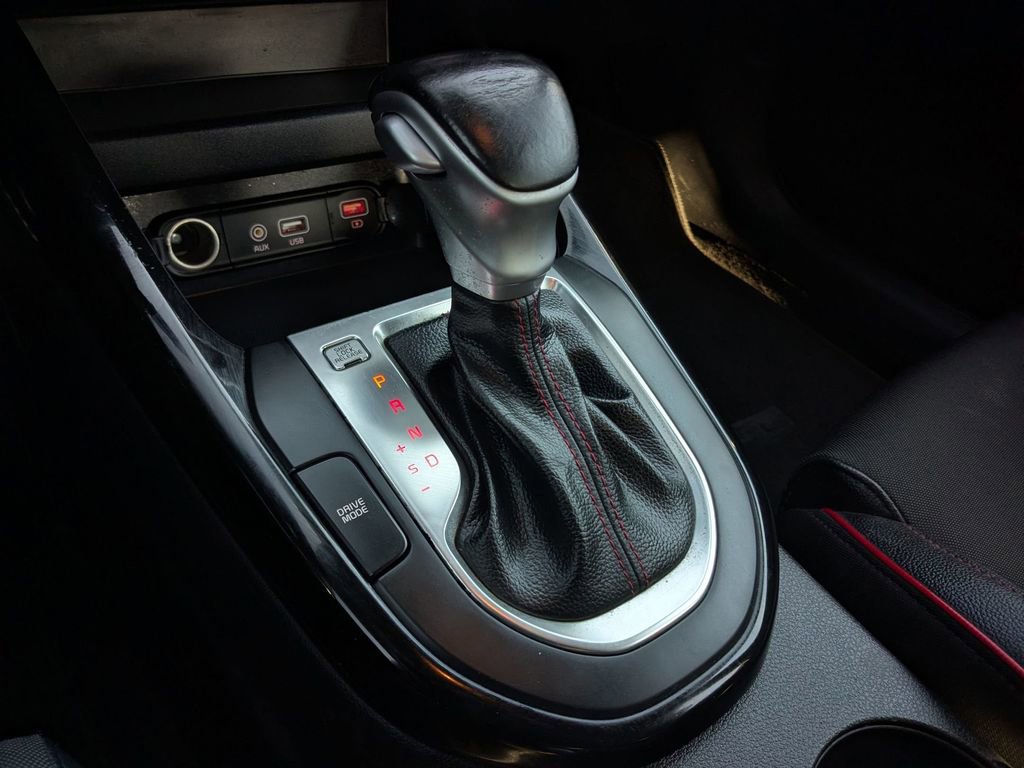 Used 2021 Kia Forte GT image 23