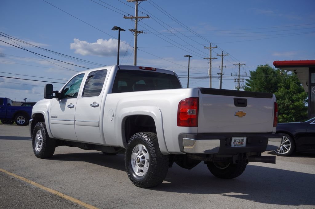 Used 2014 Chevrolet Silverado 3500 LT w/ Custom Sport Truck Package AWD/4WD image 5