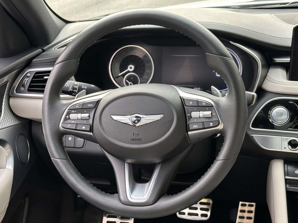 Used 2023 Genesis G70 2.0T w/ Sport Prestige Package AWD/4WD image 20