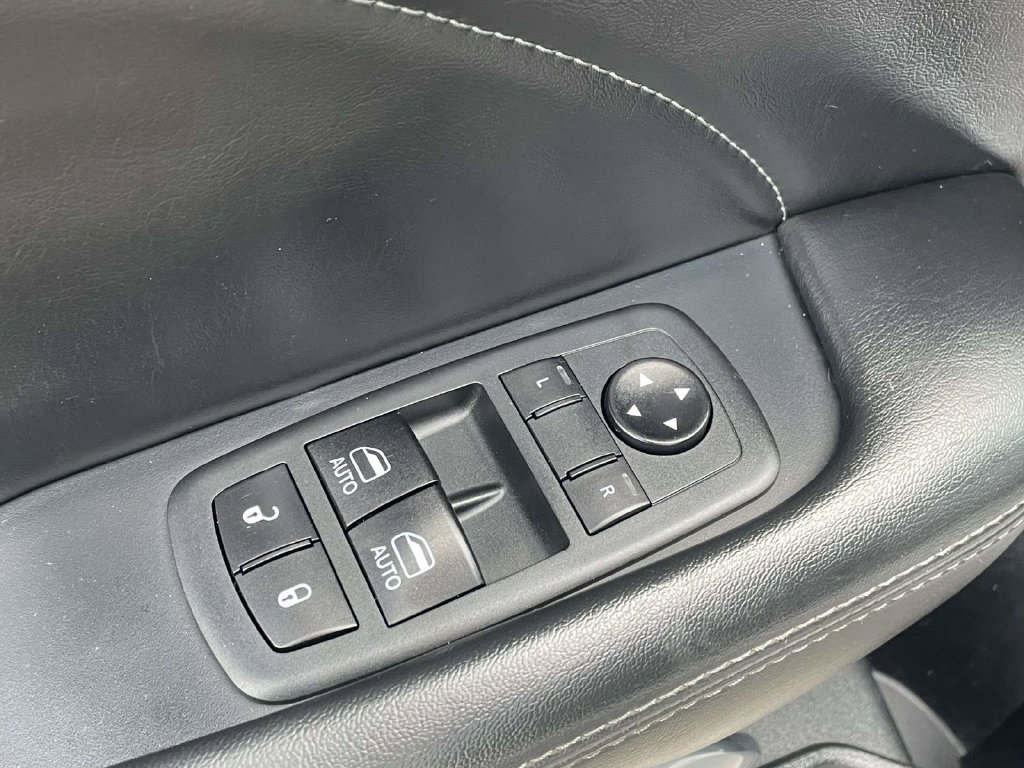 Used 2020 Dodge Challenger R/T Scat Pack RWD image 17