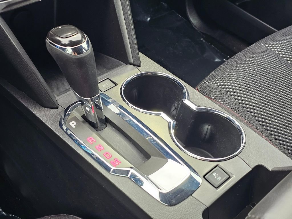 Used 2017 GMC Terrain SLE image 31