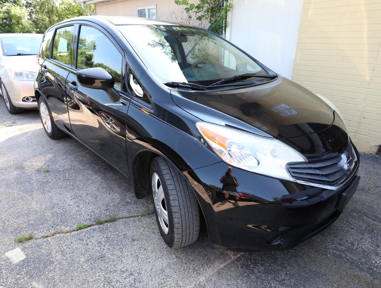 Used 2015 Nissan Versa Note S Plus FWD image 3