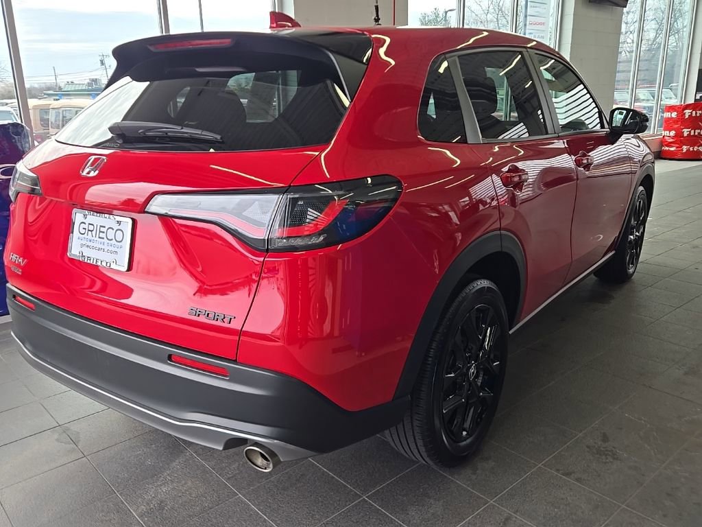 Used 2024 Honda HR-V Sport image 14