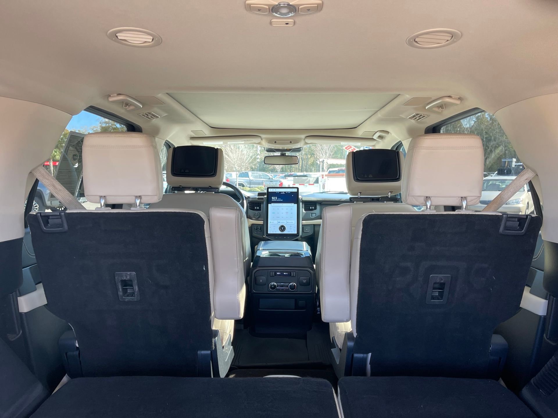 Used 2023 Ford Expedition Max Platinum image 24