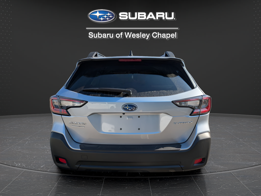 Used 2025 Subaru Outback Limited AWD/4WD image 5