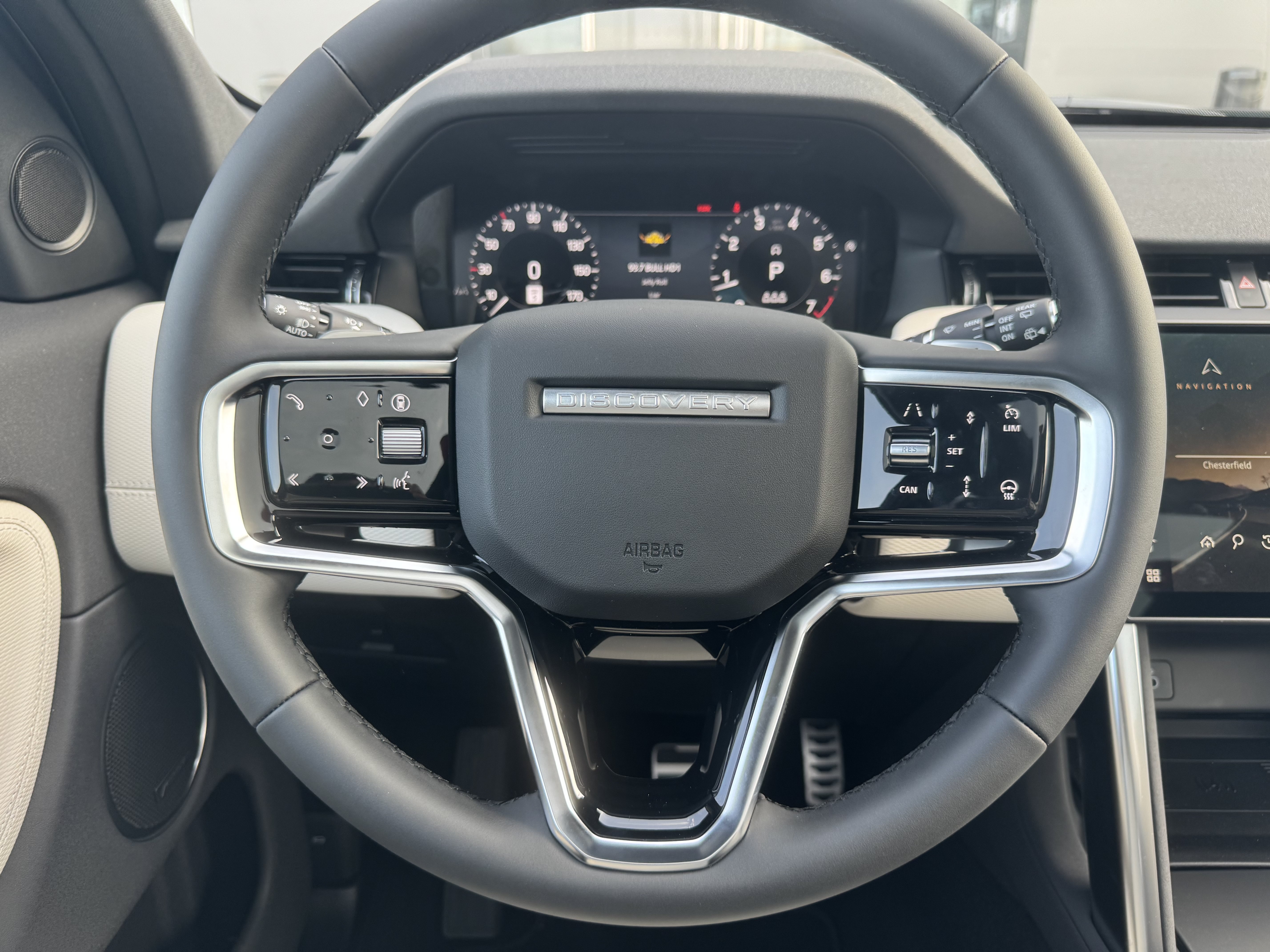 New 2026 Land Rover Discovery Sport Landmark AWD/4WD image 16