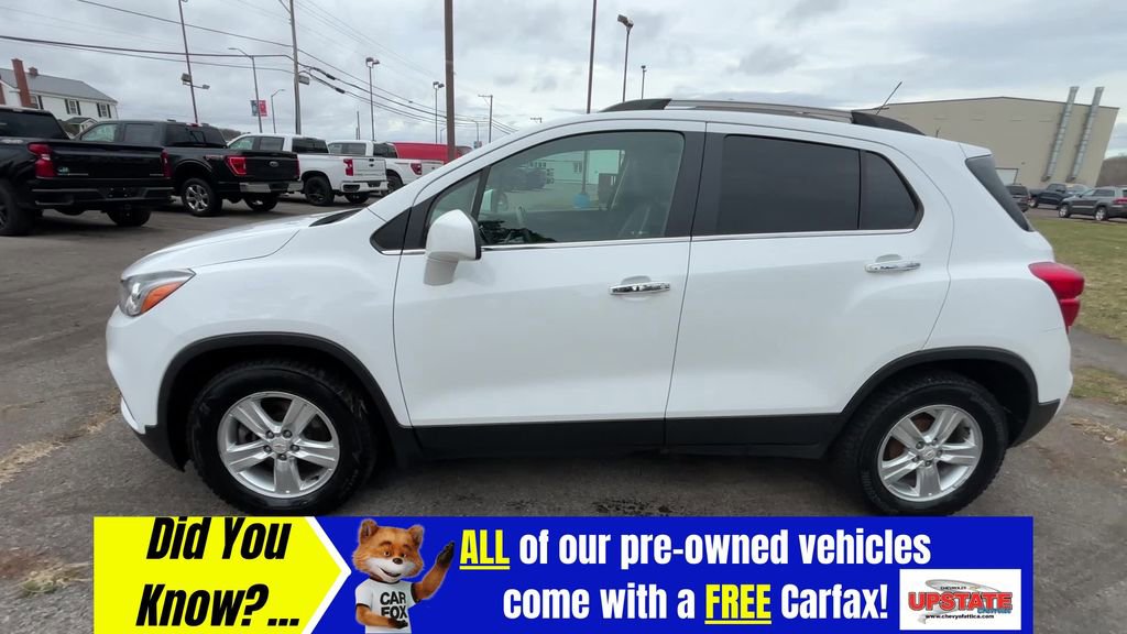 Used 2018 Chevrolet Trax LT w/ LT Convenience Package image 2