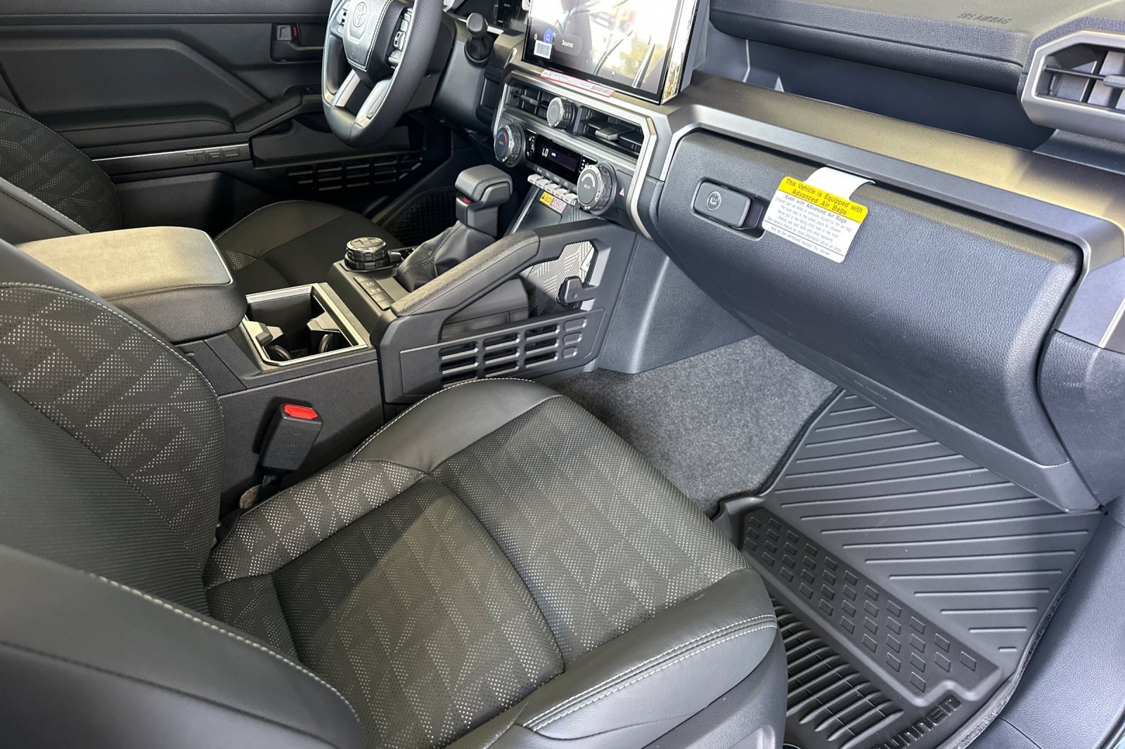 New 2026 Toyota 4Runner TRD Off-Road Premium AWD/4WD image 15