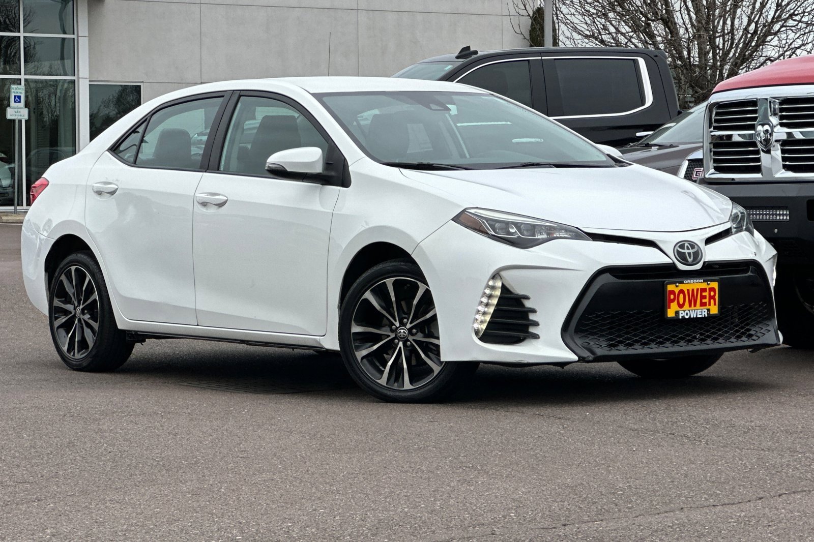 Used 2019 Toyota Corolla SE w/ Protection Package image 2
