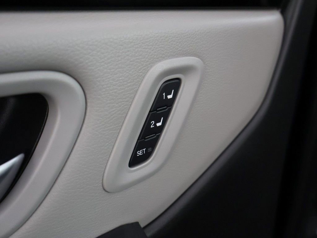Used 2023 Honda Pilot Touring image 43