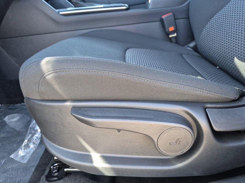 New 2026 Kia Sportage LX image 6