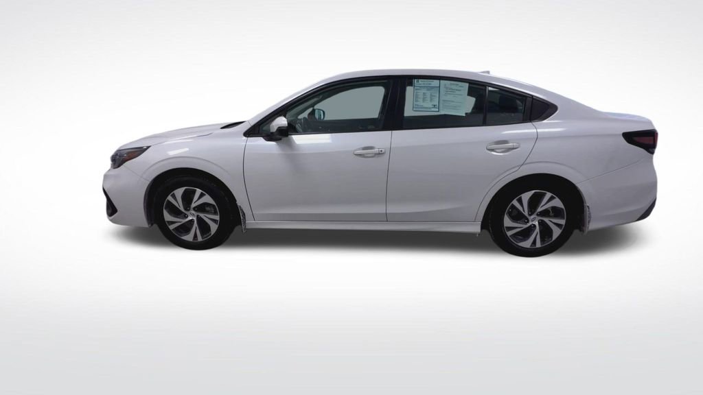 Used 2025 Subaru Legacy Premium image 5