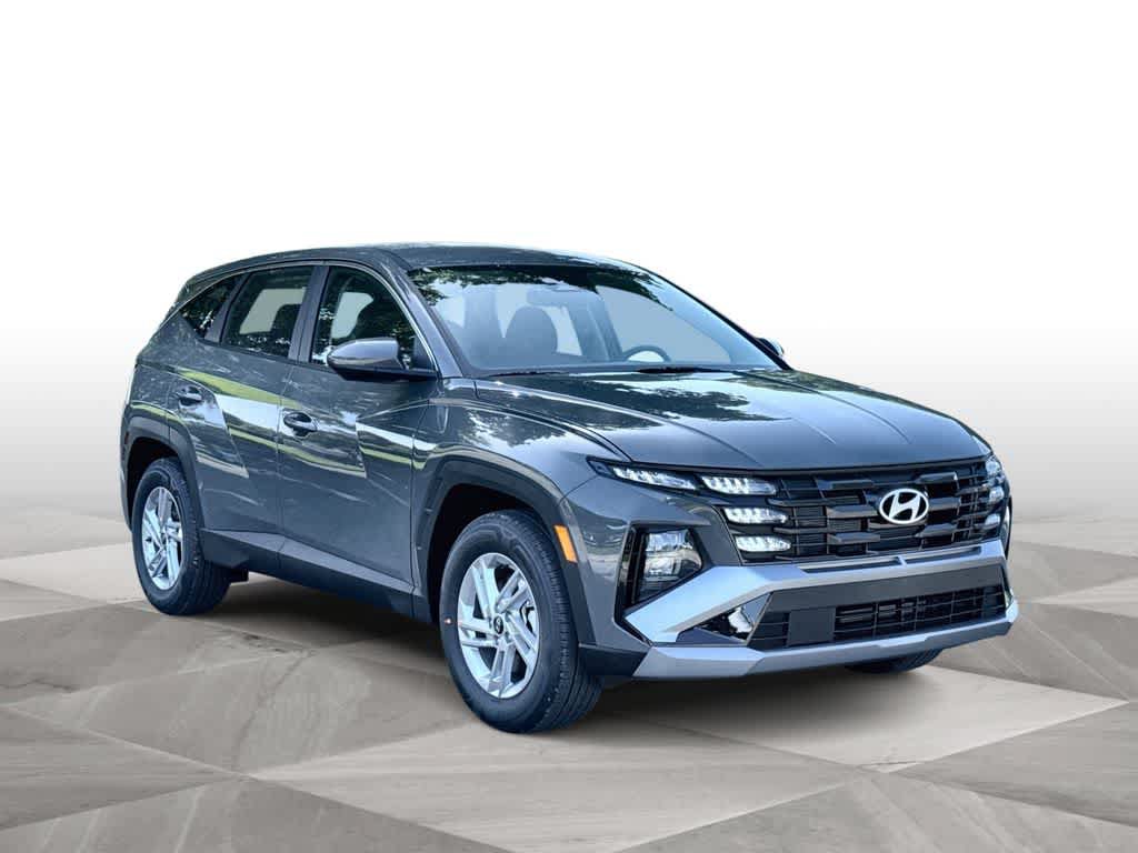 New 2026 Hyundai Tucson SE FWD image 2