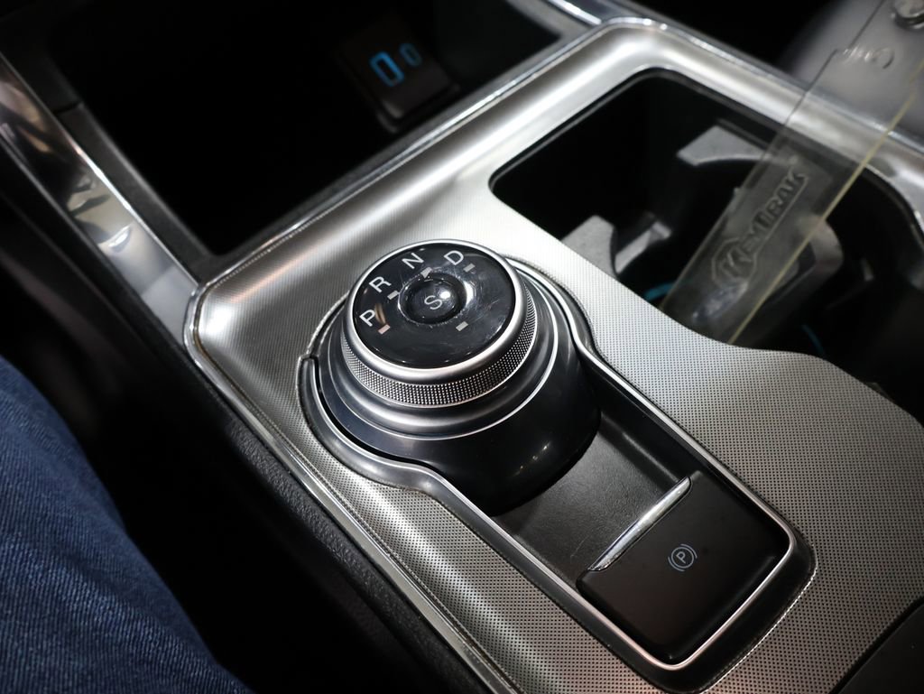 Used 2024 Ford Edge Titanium w/ Equipment Group 301A image 28