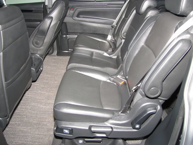 Certified 2022 Honda Odyssey Touring image 13