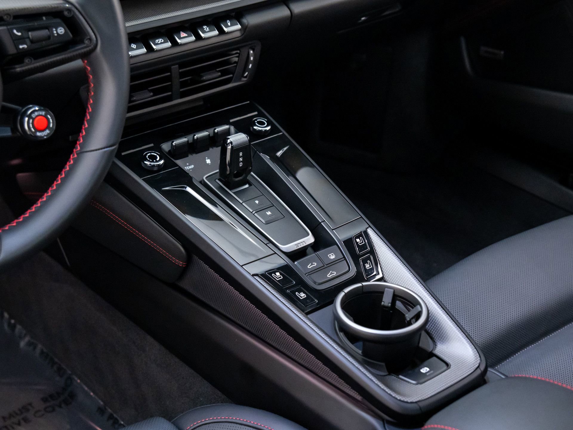 Certified 2025 Porsche 911 Carrera GTS image 13