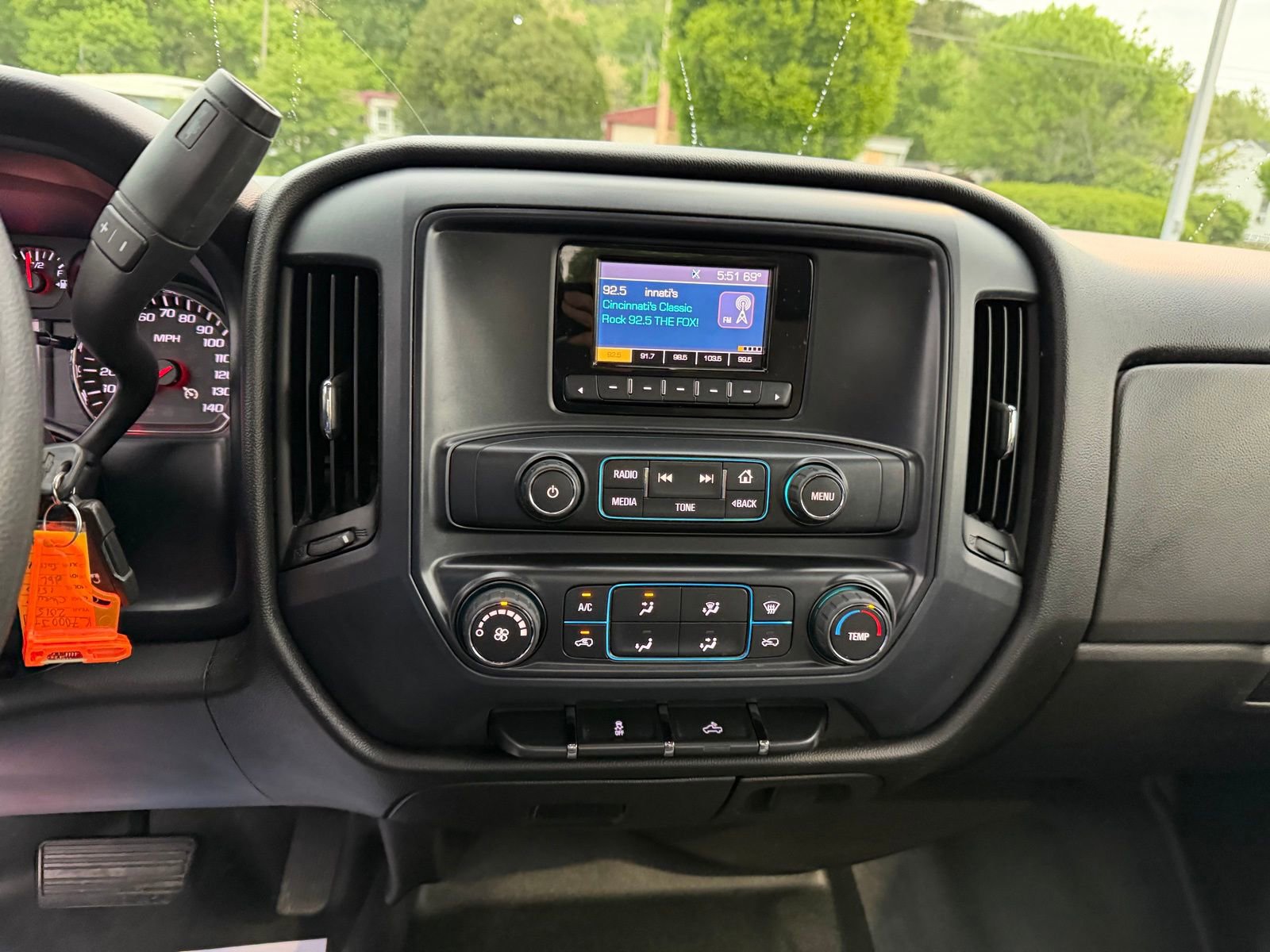 Used 2015 Chevrolet Silverado 1500 W/T RWD image 13