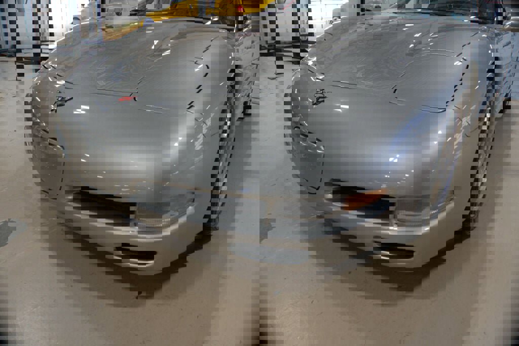 Used 2001 Chevrolet Corvette Convertible w/ Preferred Equipment Group2 image 10