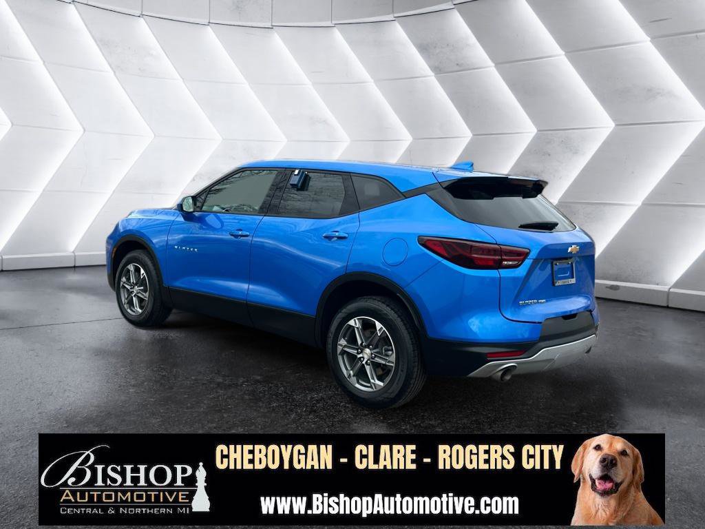 Used 2025 Chevrolet Blazer LT image 17