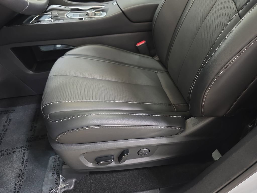 Certified 2026 INFINITI QX60 Luxe w/ Cargo Package image 26