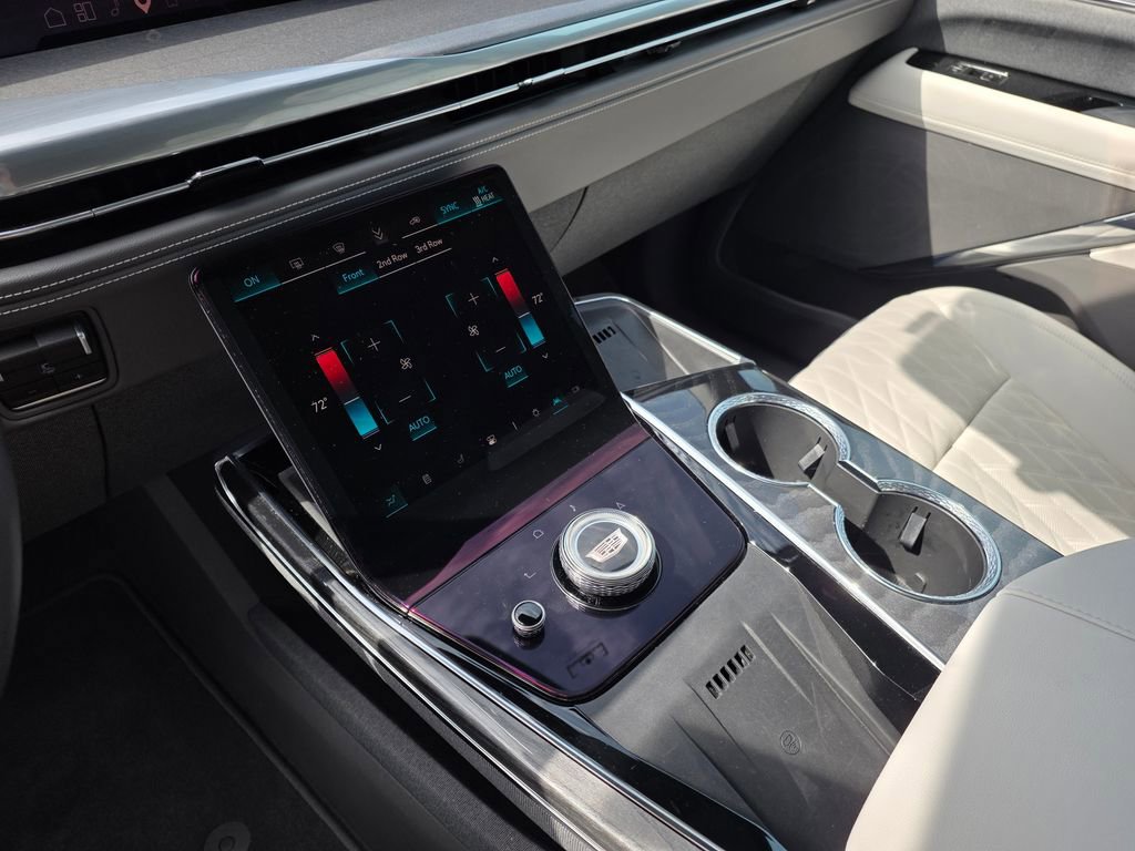 Used 2026 Cadillac Escalade IQ Sport 1 image 19