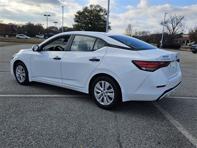 Used 2025 Nissan Sentra S image 9