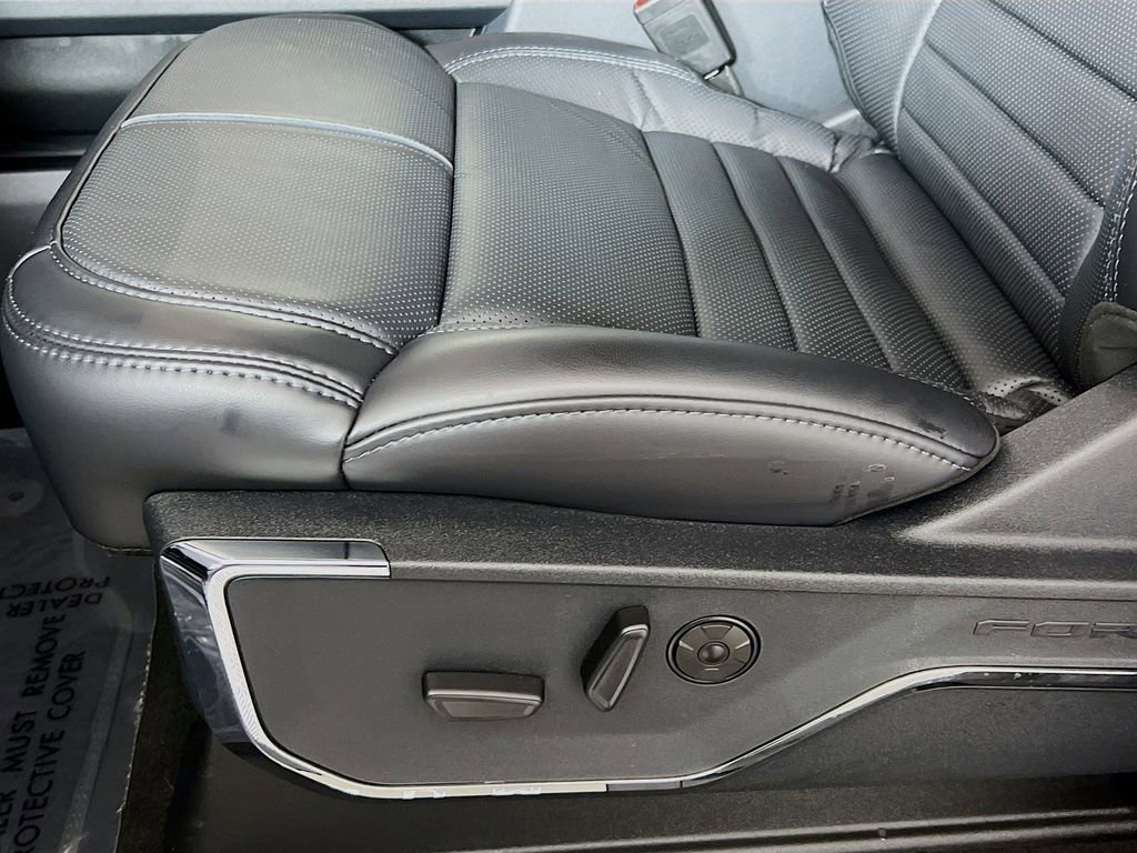 New 2026 Ford F350 Platinum image 23