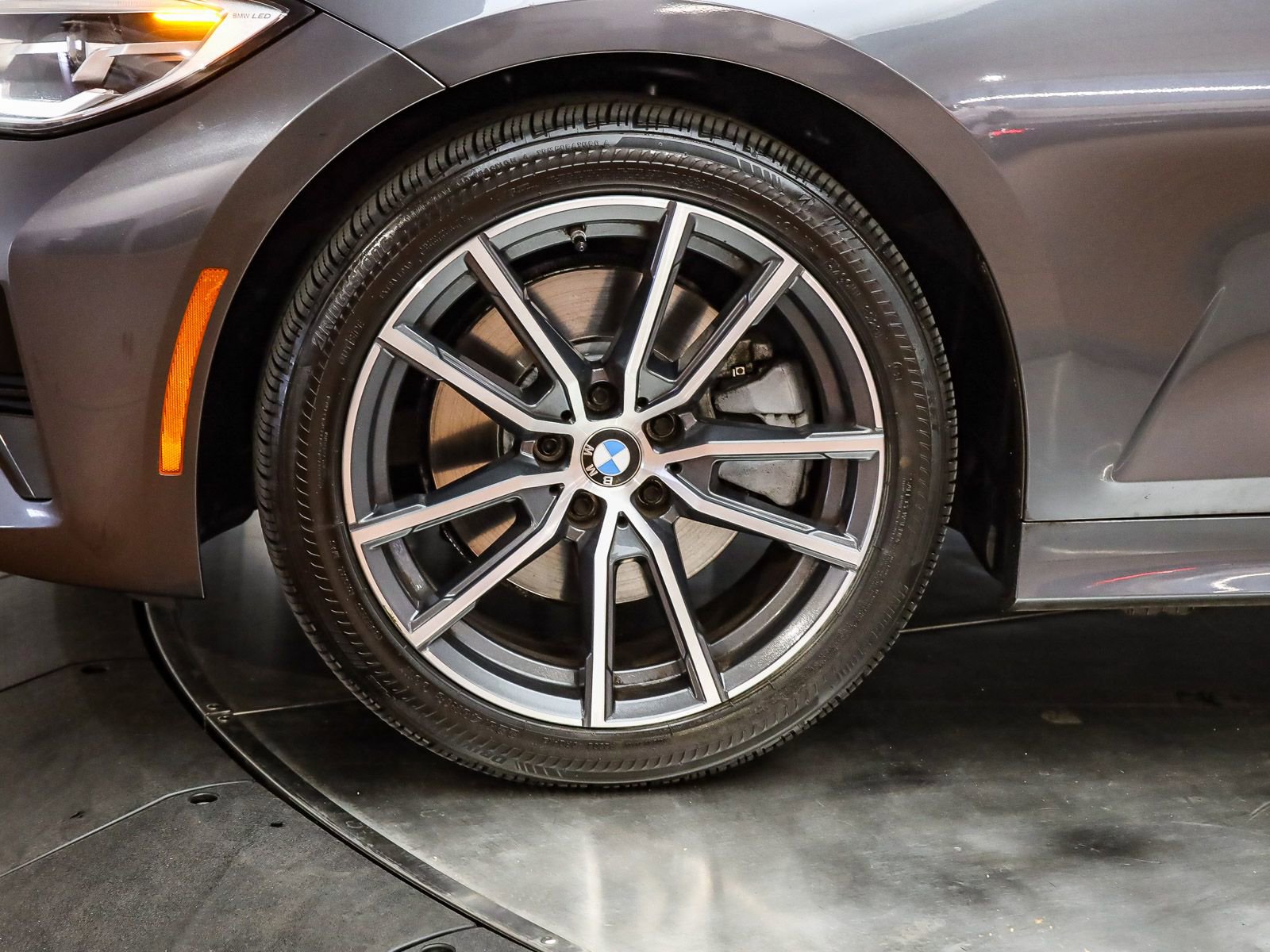 Used 2020 BMW 330i Sedan w/ Convenience Package image 10