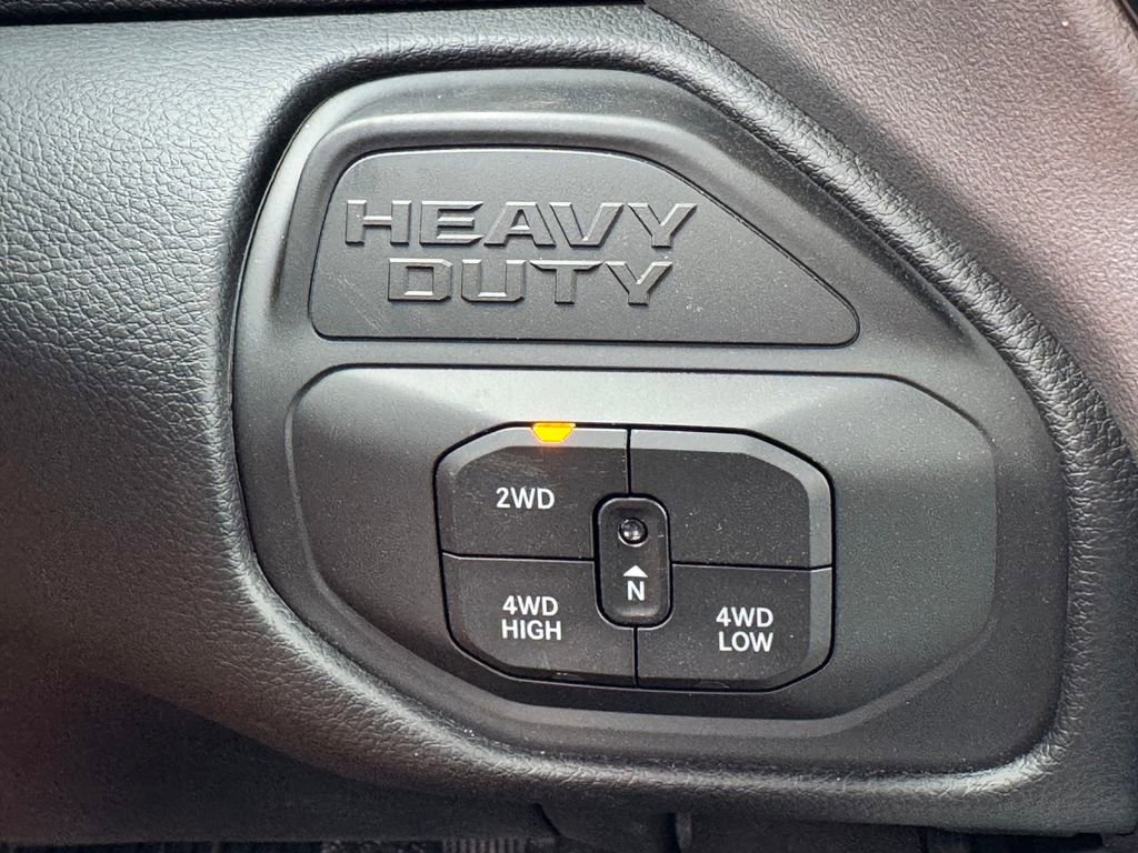 New 2026 RAM 4500 4x4 Crew Cab DRW w/ Laramie Trim Package image 17