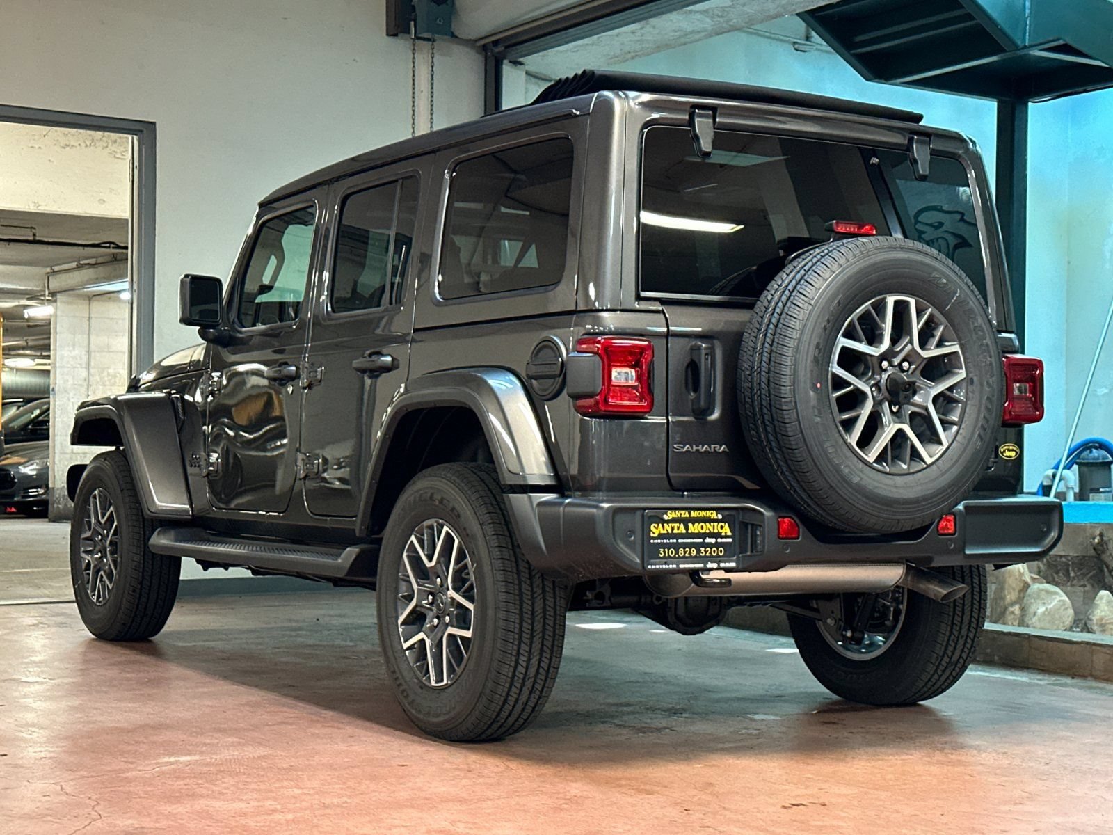 New 2025 Jeep Wrangler Unlimited Sahara w/ Safety Group AWD/4WD image 3