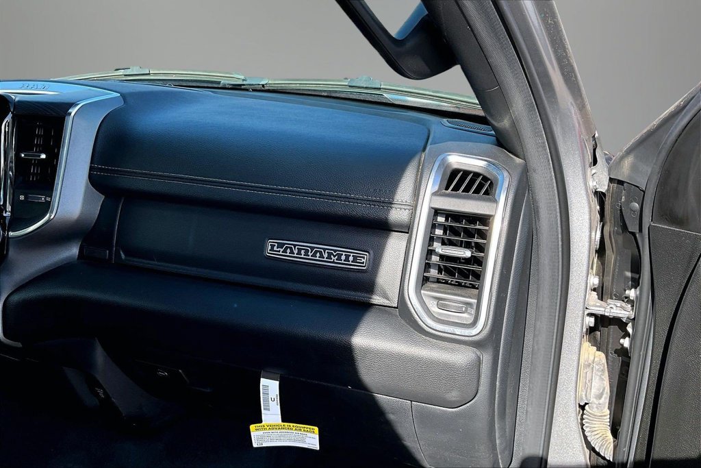 Used 2025 RAM 1500 Laramie AWD/4WD image 26
