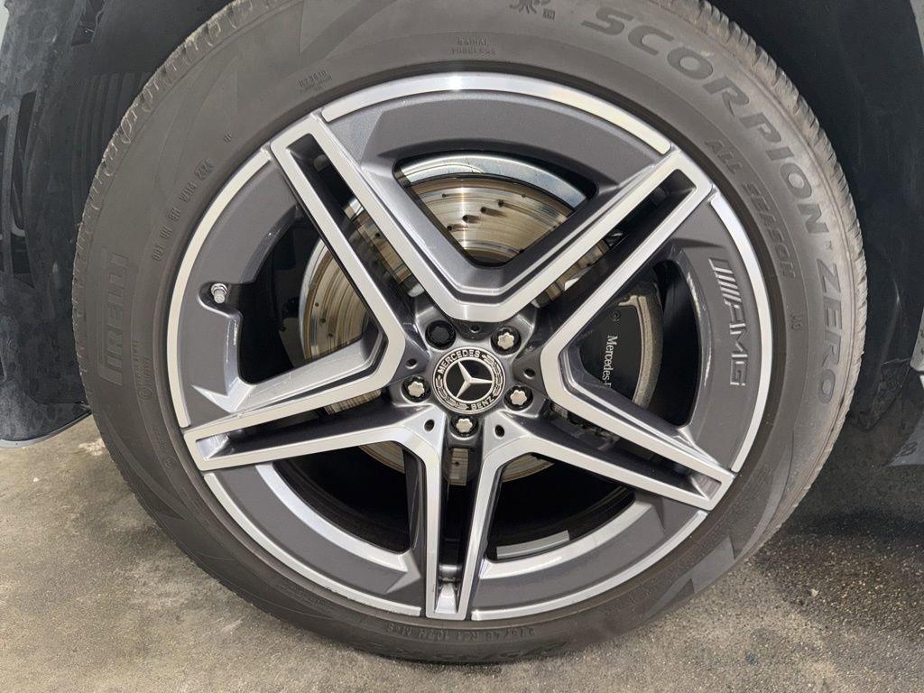 Used 2025 Mercedes-Benz GLS 450 4MATIC image 16