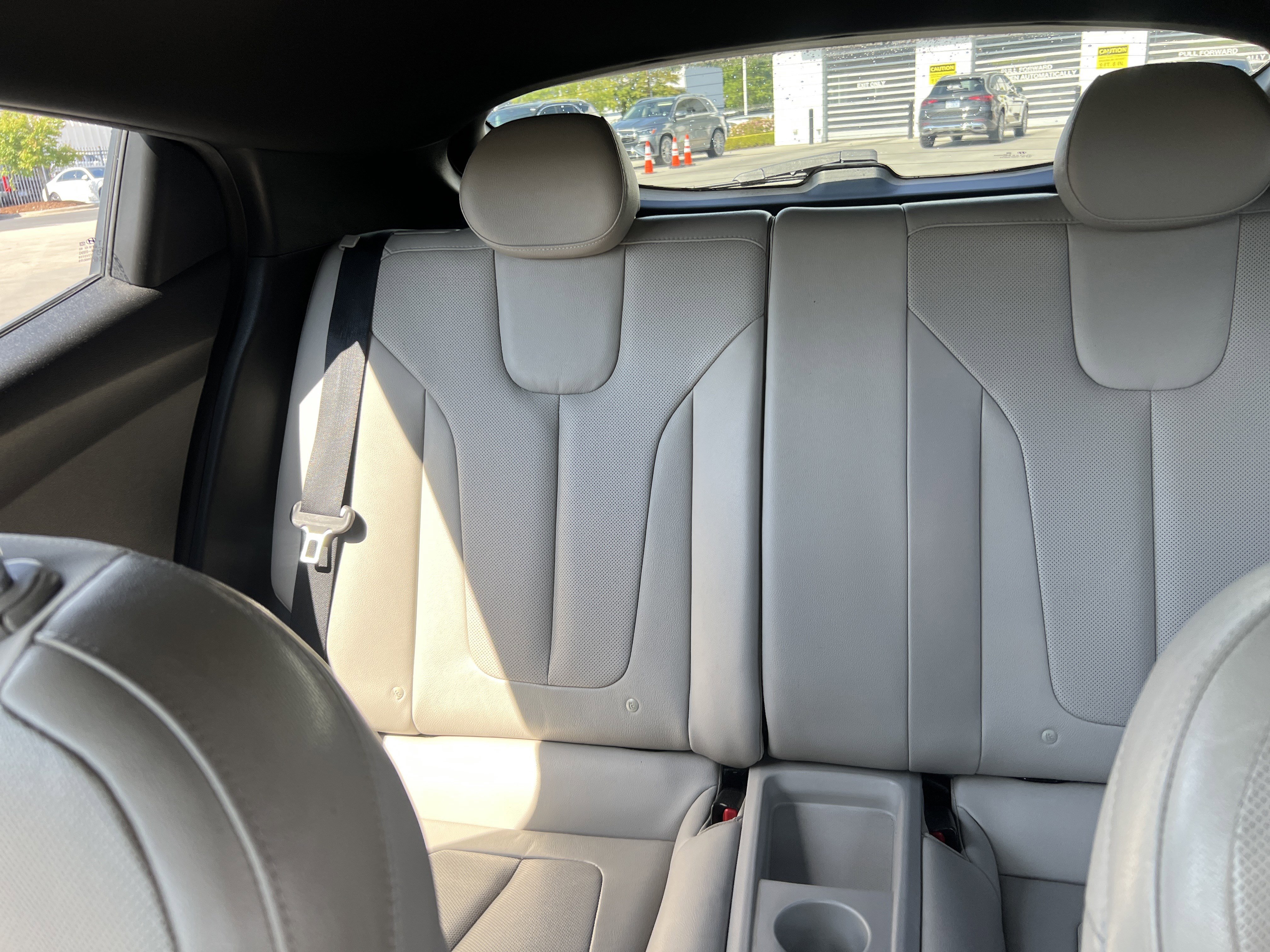 Used 2019 Hyundai Veloster Turbo Ultimate FWD image 32