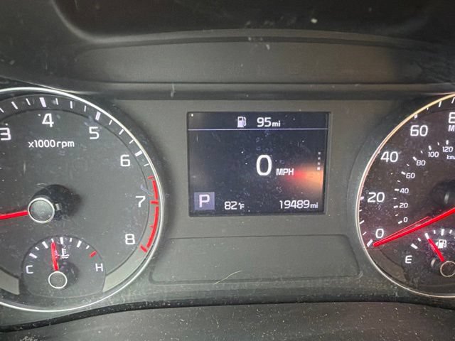 Used 2020 Kia Forte LXS FWD image 23