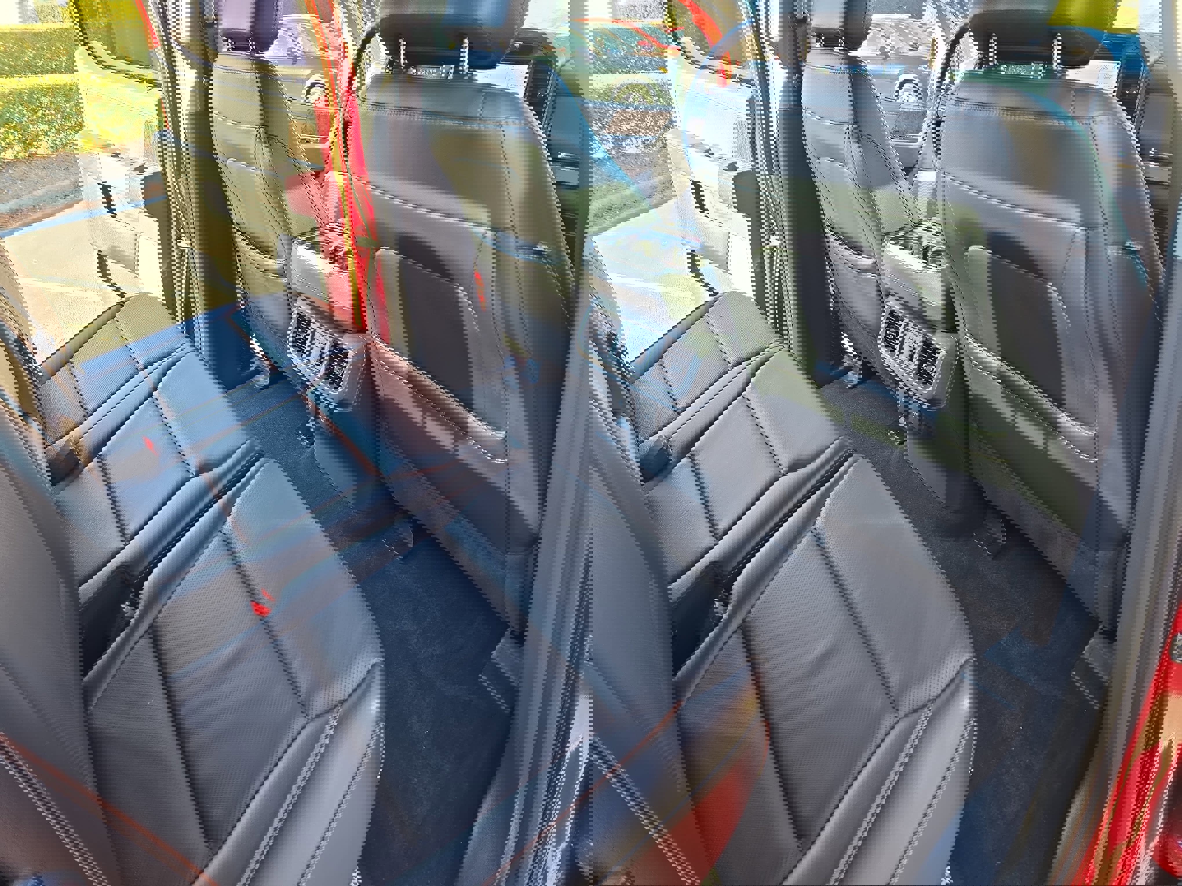 Used 2021 Ford F150 Lariat w/ Equipment Group 502A High image 11