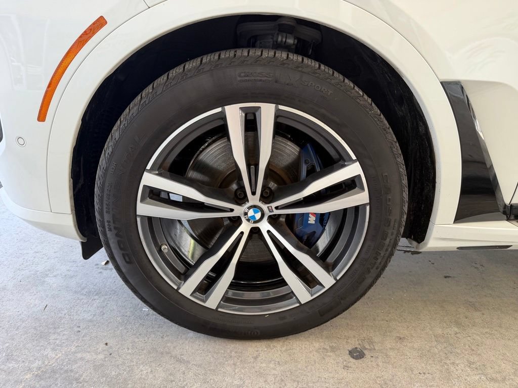 Used 2026 BMW X7 xDrive40i w/ M Sport Package AWD/4WD image 16