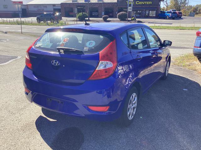 Used 2012 Hyundai Accent GS FWD image 6