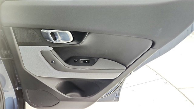 Used 2024 Polestar Polestar 2 w/ Pilot Pack image 27