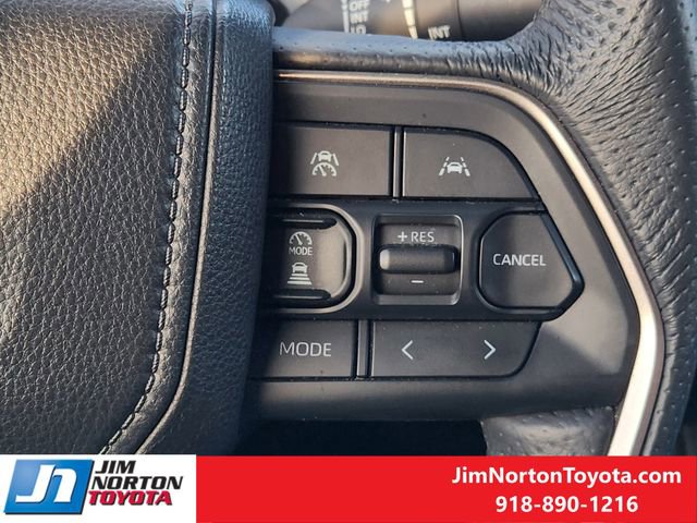 Used 2025 Toyota Tacoma TRD Off-Road image 29