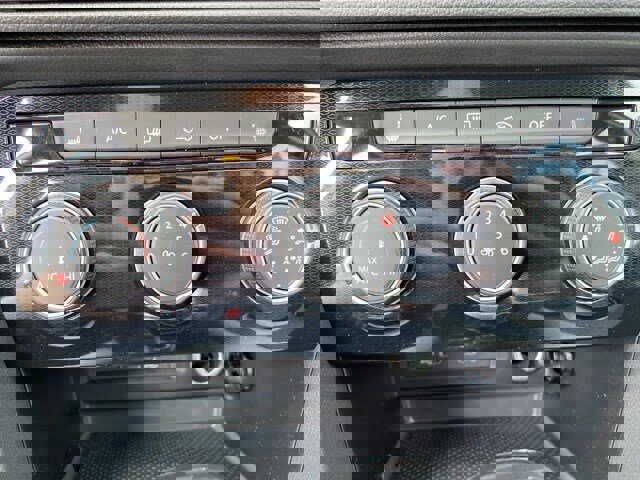 New 2025 Volkswagen Taos S image 36